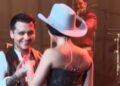 Christian Nodal reapareció junto a Ángela Aguilar en las Fiestas de Octubre tras su hospitalización: VIDEO