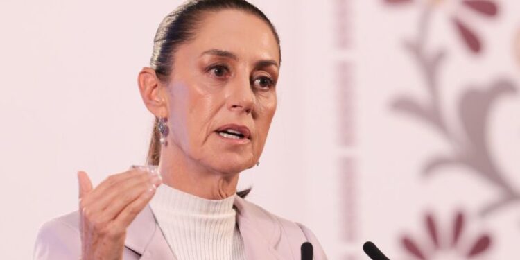 Claudia Sheinbaum participa de cumbre entre líderes y empresarios de México y Estados Unidos