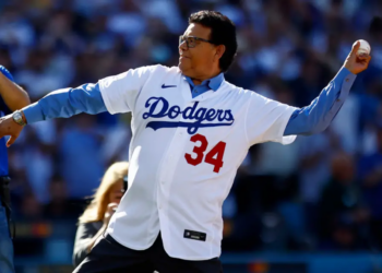 México llora a Toro Valenzuela: Sheinbaum