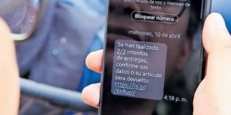 ¿Recibes un SMS de multa? Cuidado, fraude posible.