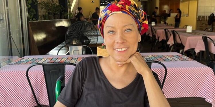 RENATA DEL CASTILLO SE DESPIDIÓ DE LA TV TRAS SER DIAGNOSTICADA CON CANCER4.jpg
