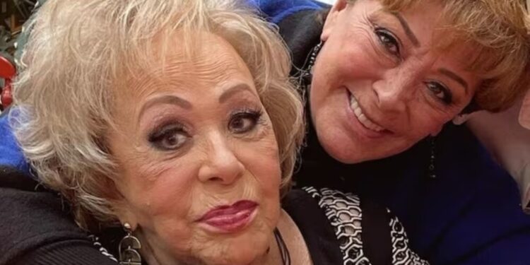 sylvia pasquel silvia pinal