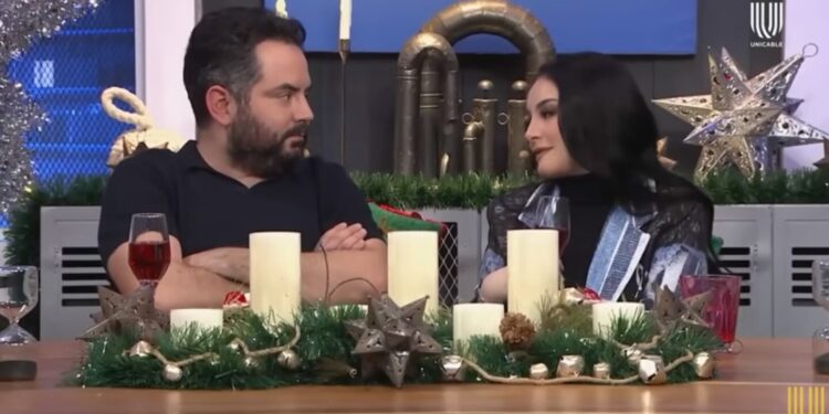 ¿Controladora? El incómodo gesto de Paola Dalay con José Eduardo Derbez que nadie le perdonó: VIDEO