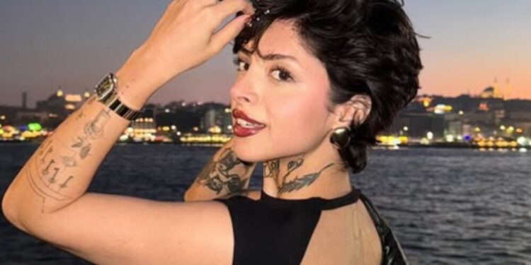 influencer angela aguilar cazzu