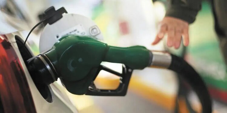 ¿Razonamientos detrás del precio elevado de gasolina?