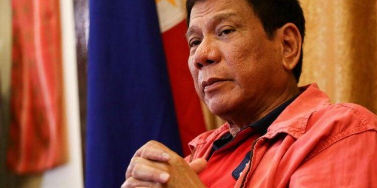 Duterte, llevado a juicio en La Haya