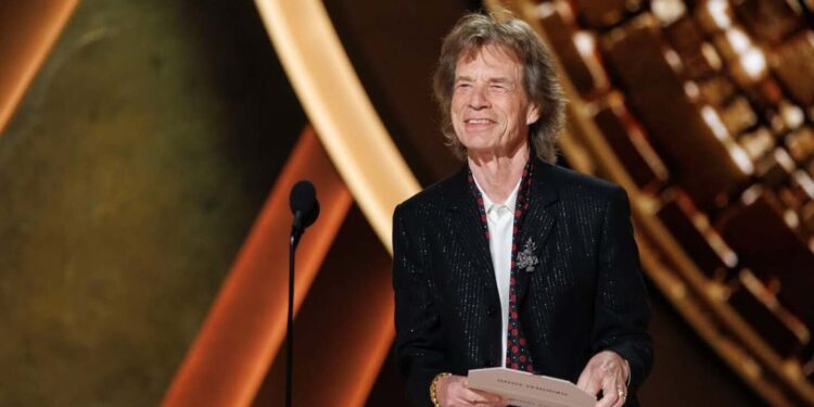 La dura indirecta de Mick Jagger a los organizadores de los premios Oscar 2025: 'Yo no fui'