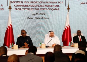 El Gobierno del Congo y los rebeldes respaldados por Ruanda se comprometen a un alto el fuego | Internacional