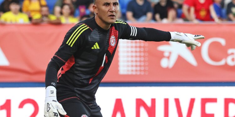 Keylor Navas elige a los Pumas de la UNAM para alargar una prodigiosa carrera