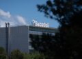 El BBVA ajusta esta semana el precio de su opa por el Sabadell para compensar el dividendo | Mercados Financieros