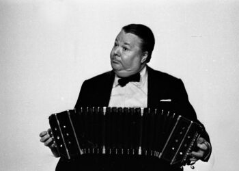 El tango rinde homenaje al legendario bandoneonista Anibal Troilo