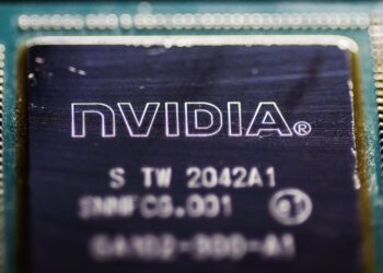 Nvidia estornuda ante el fantasma de la burbuja en la IA y pone en cuarentena a Wall Street | Mercados Financieros