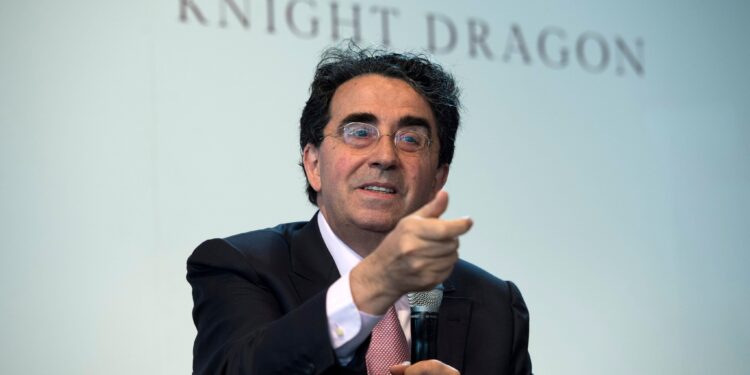 Roban un reloj de 100.000 euros al arquitecto Santiago Calatrava en un atraco en Valencia | Noticias de la Comunidad Valenciana