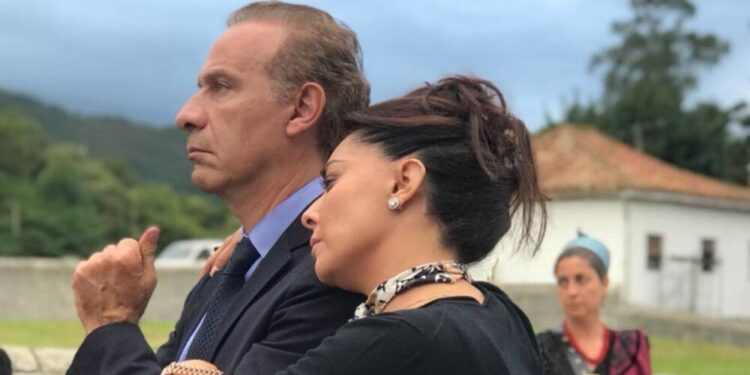 Yadhira Carrillo y Juan Collado (1).jpg