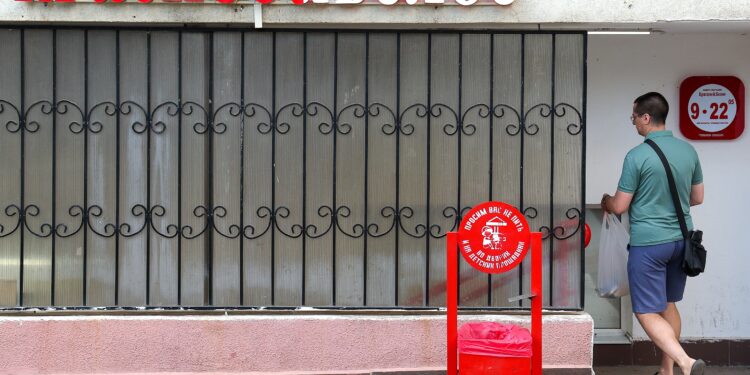 Al menos 25 muertos en Rusia por venta de alcohol adulterado | Internacional