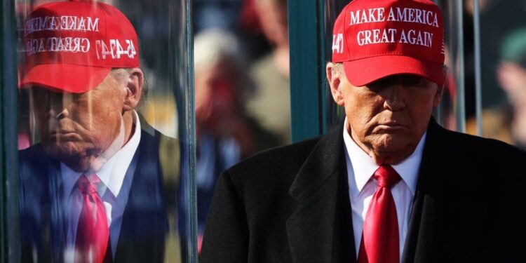 Donald Trump: Polarizar o morir, el nuevo evangelio MAGA