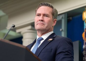 El Senado de Estados Unidos confirma a Mike Waltz como embajador ante Naciones Unidas | Internacional