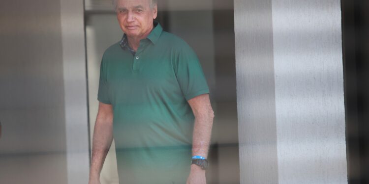 El expresidente Bolsonaro, condenado por intento de golpe contra Lula en Brasil