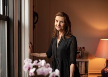 Marina van Zuylen (ensayista): “Nos pasamos la vida actuando para otros” | Ideas