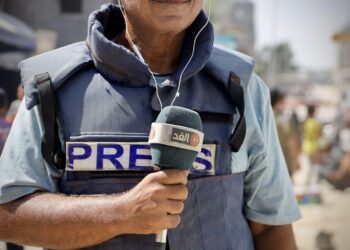 Periodistas, sanitarios y docentes, convertidos en objetivo de guerra en Gaza | Planeta Futuro