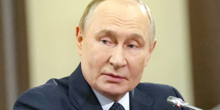 Putin asegura tener 700.000 soldados en el frente de Ucrania | Internacional