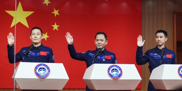 China pretende lograr un alunizaje tripulado antes de 2030 | Ciencia