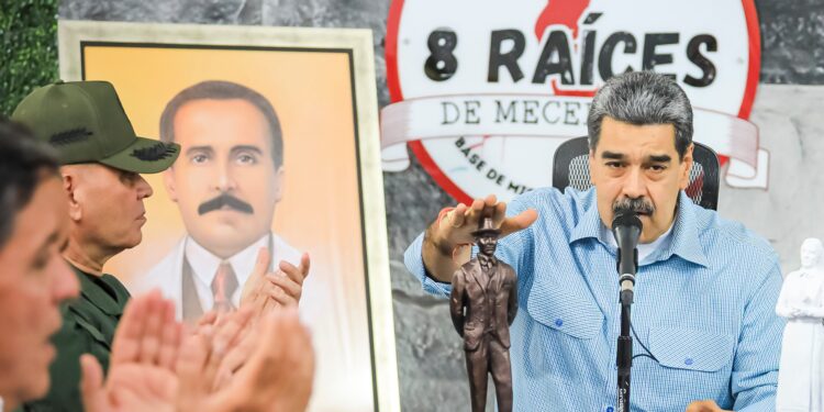 El Vaticano llama a Maduro a “abrir las prisiones injustas” de Venezuela