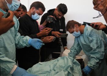 El retraso de la primera fase de la paz en Gaza diluye el optimismo del alto el fuego | Internacional