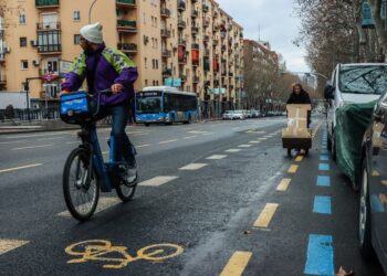 Las tribulaciones de los ciclistas en tiempos de movilidad sostenible | Clima y Medio Ambiente