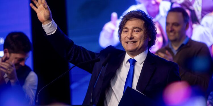 Milei acelera su agenda de reformas tras el triunfo electoral