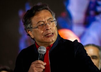 Petro, entre la huida hacia adelante y el ataque total de Trump
