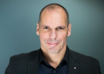 Yanis Varoufakis: “Los ‘tecnolords’ controlan nuestras mentes” | Negocios en Estados Unidos