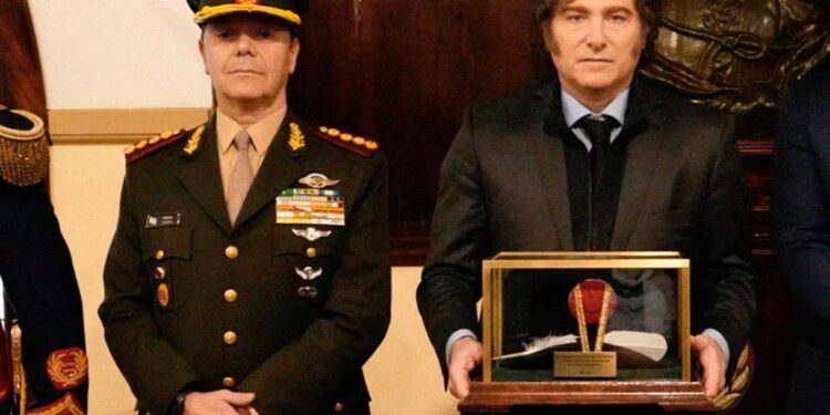 Carlos Presti: Milei nombra a un militar como ministro de Defensa de Argentina por primera vez desde el regreso de la democracia