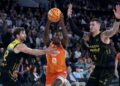 El Valencia marca las diferencias ante el Tenerife y afianza su liderato en la ACB | Baloncesto | Deportes