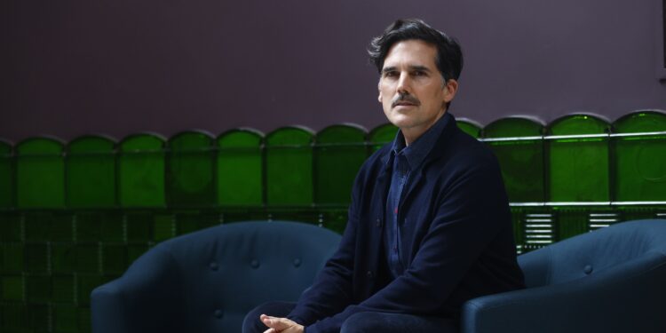 El argentino Pablo Maurette gana el Premio Herralde de Novela con ‘El contrabando ejemplar’ | Cultura