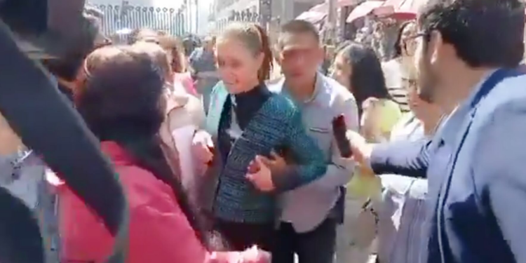 El episodio de acoso a Claudia Sheinbaum pone el foco en la falta de seguridad presidencial y la violencia hacia las mujeres