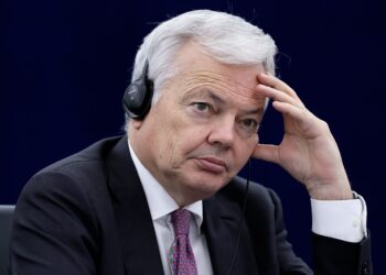 El excomisario europeo de Justicia Didier Reynders, imputado por blanqueo de dinero | Internacional