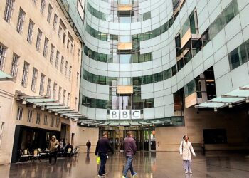 La batalla por la libertad de prensa: la BBC muestra firmeza frente a Trump | Internacional