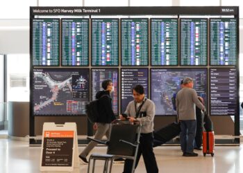 Las autoridades levantan todas las restricciones de los aeropuertos de Estados Unidos tras el colapso por cierre del Gobierno | Internacional