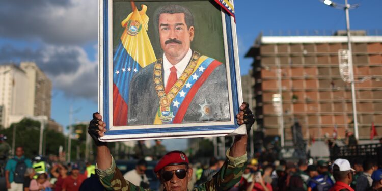 Maduro eleva la alerta militar en Venezuela en plena escalada con Estados Unidos