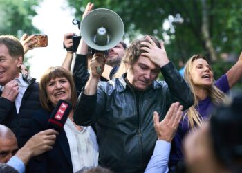 Milei se niega a liberar el tipo de cambio pese al rescate de Estados Unidos