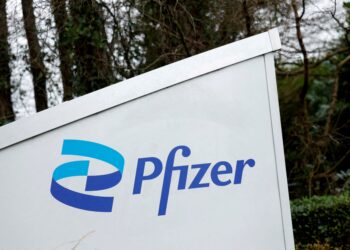 Pfizer lleva a los tribunales la guerra de opa con Novo Nordisk por la ‘start-up’ de moda en el adelgazamiento | Empresas