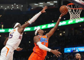 Los Thunder de Gilgeous-Alexander arrasan rumbo a Las Vegas, los Lakers de Doncic se quedan fuera de la Copa NBA | Baloncesto | Deportes