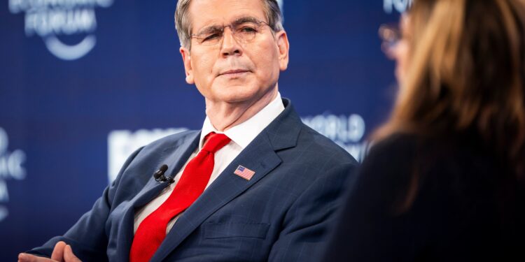 Bessent arremete contra el analista de Deutsche Bank que propuso vender bonos de EE UU: “El CEO del banco no lo respalda” | Mercados Financieros