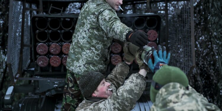 Las bajas militares en la guerra de Ucrania se acercan ya a los dos millones | Internacional