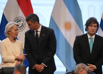 Mercosur y la UE firman el acuerdo que crea la mayor zona comercial del mundo como mensaje a Trump