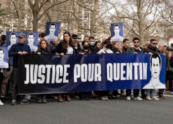 Francia convoca al embajador de Estados Unidos por “instrumentalizar” la muerte a golpes de un joven ultraderechista | Internacional