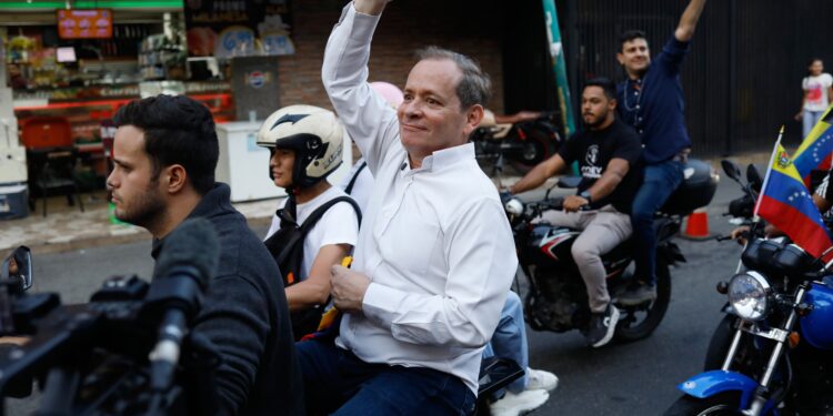 Venezuela otorga libertad plena al opositor venezolano Juan Pablo Guanipa