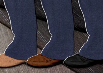 ¿Qué zapatos combinar con traje azul?