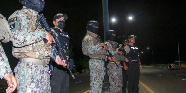 Ecuador levanta el toque de queda tras dos semanas con resultados limitados frente al crimen